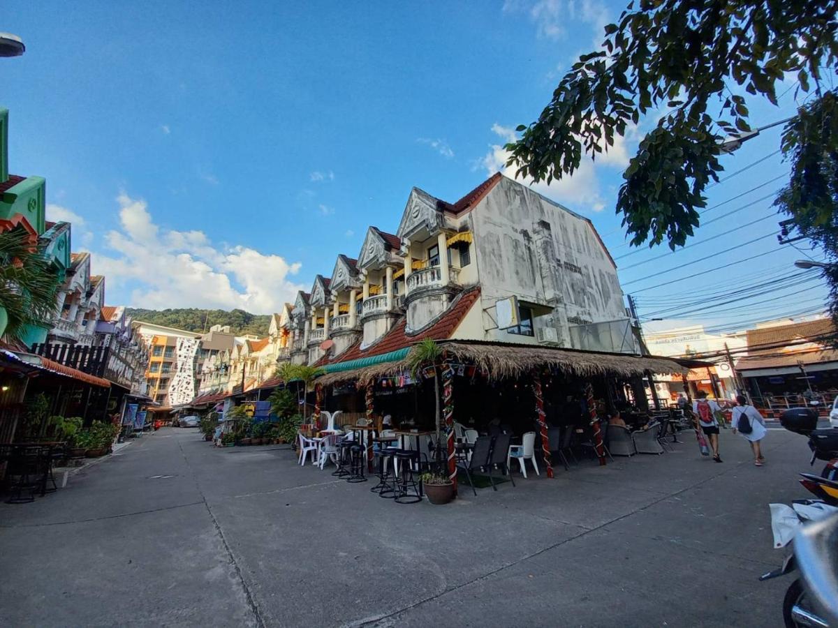 Andaman Place Guesthouse Patong Exterior photo