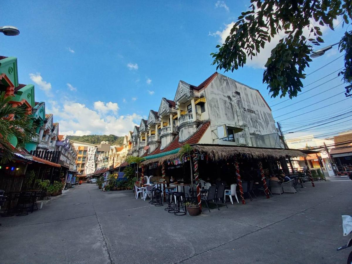 Andaman Place Guesthouse Patong Exterior photo