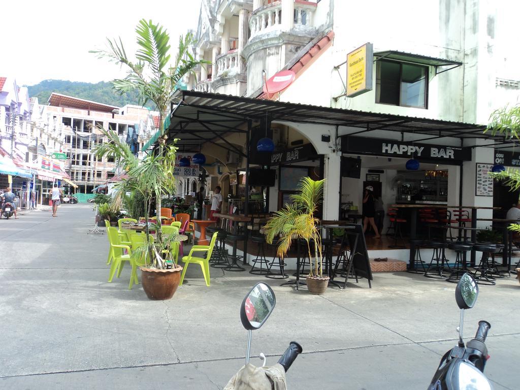 Andaman Place Guesthouse Patong Exterior photo